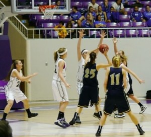 Desert Hills vs. Snow Canyon, 3A semifinal, Ogden, Utah, Feb. 22, 2013 | Photo by Sara Amodt, St. George News