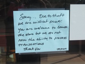 A notice outside Furniture Row alerting costumers of the store’s lack of power, St. George, Utah, Aug. 12, 2013 | Photo by Mori Kessler, St. George News 