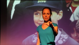 Elizabeth Van Meter performs her one-woman show, "The Purpose Project," location and date not specified | Photo courtesy of Elizabeth Van Meter, St. George News