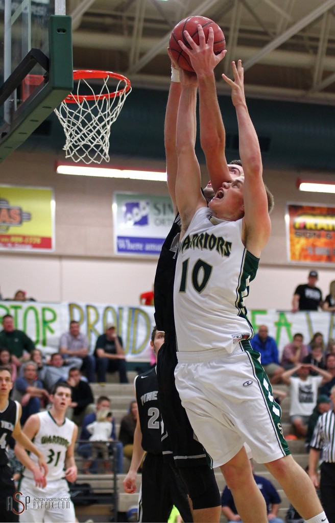 Snow Canyon's Brock Staheli (10) and Pine View's Kody Wilstead fight for a rebound, Snow Canyon vs. Pine View, Boys Basketball, St. George, Utah, Dec. 10, 2014 | Photo by Robert Hoppie, ASPpix.com, St. George NewsSnow Canyon vs. Pine View, Boys Basketball, St. George, Utah, Dec. 10, 2014 | Photo by Robert Hoppie, ASPpix.com, St. George News