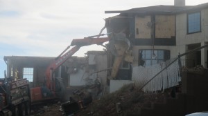 Foreclosed and condemned home on the Black Hill being torn down, St. George, Utah, Nov. 22, 2014 | Photo by Mori Kessler, St. George News