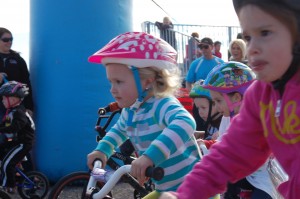 Kids ages 12 and under ride for health and fun at the Move It! Kids criterium held at the Ridge Top Complex, St. George, Utah, Feb. 7, 2015 | Photo by Hollie Reina, St. George News