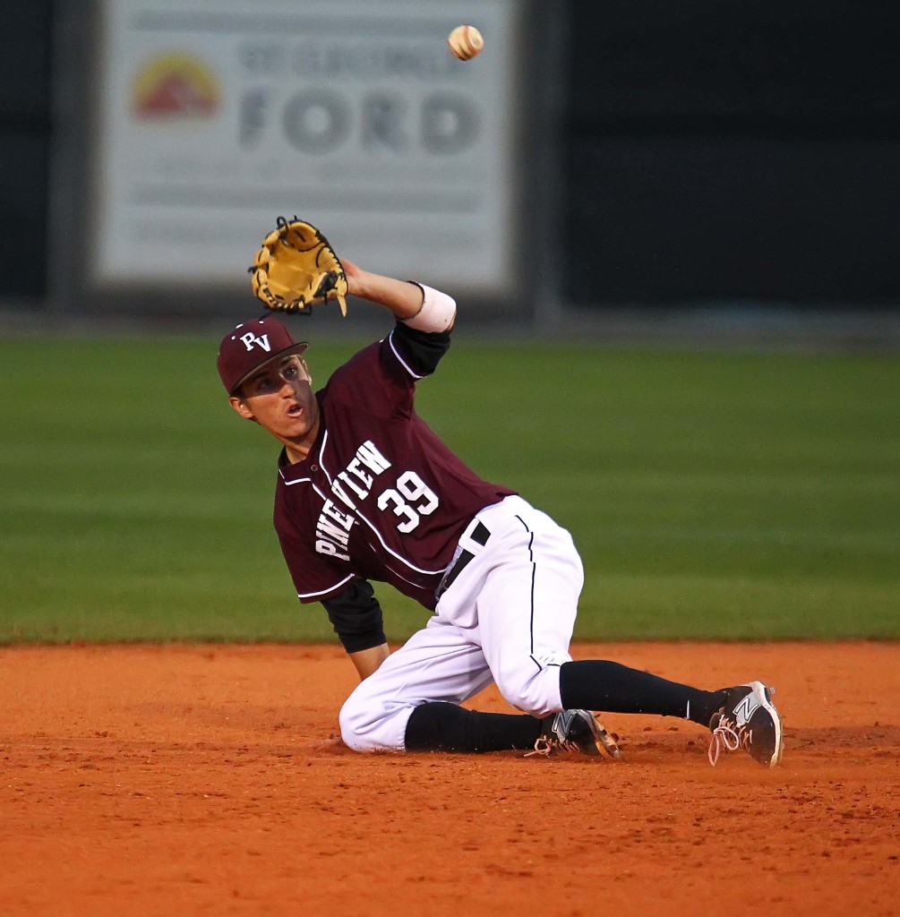 Panther shortstop Tyler Johnston (39) tries to field a throw, Snow Canyon vs. Pine View, baseball, St. George, Utah, Mar. 18, 2015 | Photo by Robert Hoppie, ASPpix.com, St. George News