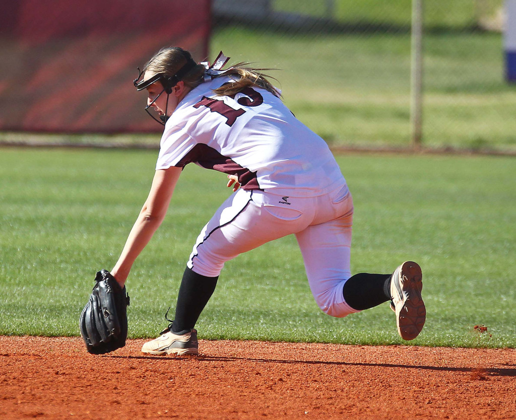 Madi Green fields a ground ball for the Panthers, Desert Hills vs. Pine View, Softball, St. George, Utah, Mar. 24, 2015 | Photo by Robert Hoppie, ASPpix.com, St. George News