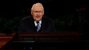 Elder L. Tom Perry of the Quorum of the Twelve Apostles addresses the audience at the Saturday morning session of general conference, Salt Lake City, Utah, April 4, 2015 | Photo courtesy of The Church of Jesus Christ of Latter-day Saints, St. George News