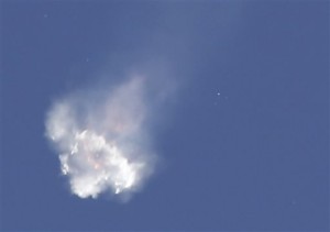 The SpaceX Falcon 9 rocket and Dragon spacecraft breaks apart shortly after liftoff at the Cape Canaveral Air Force Station in Cape Canaveral, Fla., Sunday, June 28, 2015. The rocket was carrying supplies to the International Space Station | Photo by AP John Raoux, St. George News