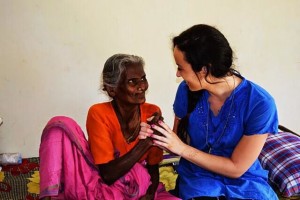 Chelsea Hatch (R), volunteers in India, date not specified | Photo courtesy of Chelsea Hatch, St. George News