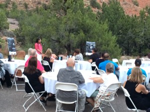 Former FLDS member Sarah Jeffs Draper addresses attendees at a fundraiser for nonprofit organization Holding Out Help, Springdale, Utah, Sept. 11, 2015 | Photo by Cami Cox Jim, St. George News