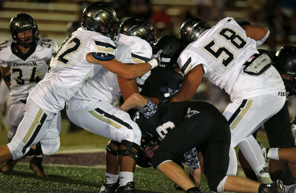 Pine View vs. Desert Hills, Football, St. George, Utah, Oct. 2, 2015, | Photo by Robert Hoppie, ASPpix.com, St. George News