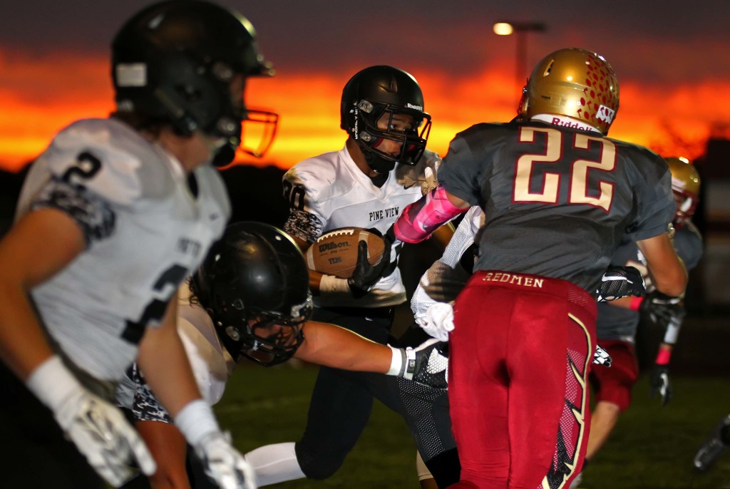 Michael Moten (30) carries for Pine View, Cedar vs. Pine View, Football, Cedar City, Utah, Oct. 9, 2015, | Photo by Robert Hoppie, ASPpix.com, St. George News