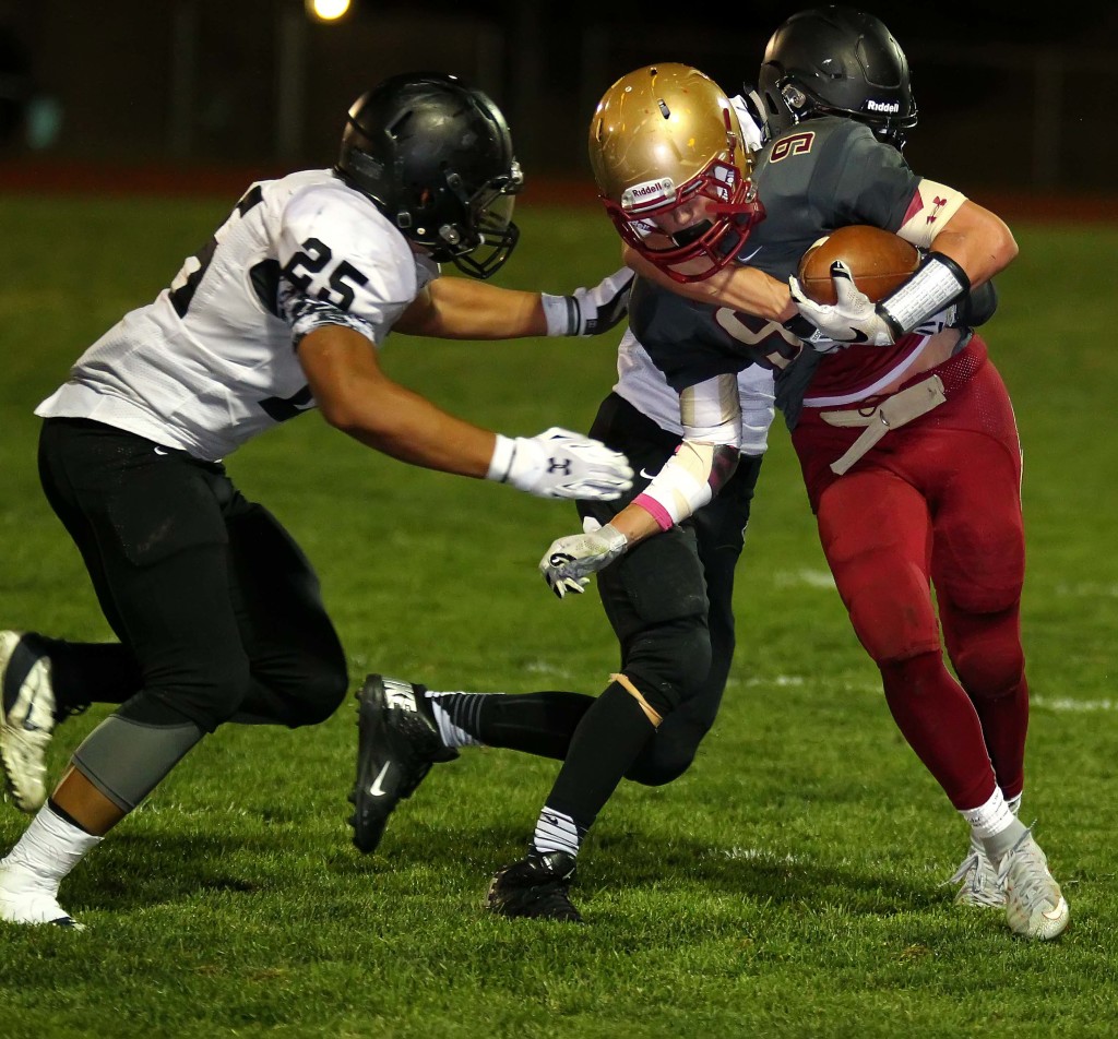 Drake Lewis (9) carries for Cedar, Cedar vs. Pine View, Football, Cedar City, Utah, Oct. 9, 2015, | Photo by Robert Hoppie, ASPpix.com, St. George News