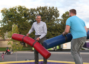 President Wyatt jousts with a student, Cedar City, Utah, undated | Photo courtesy of Southern Utah University, St. George News