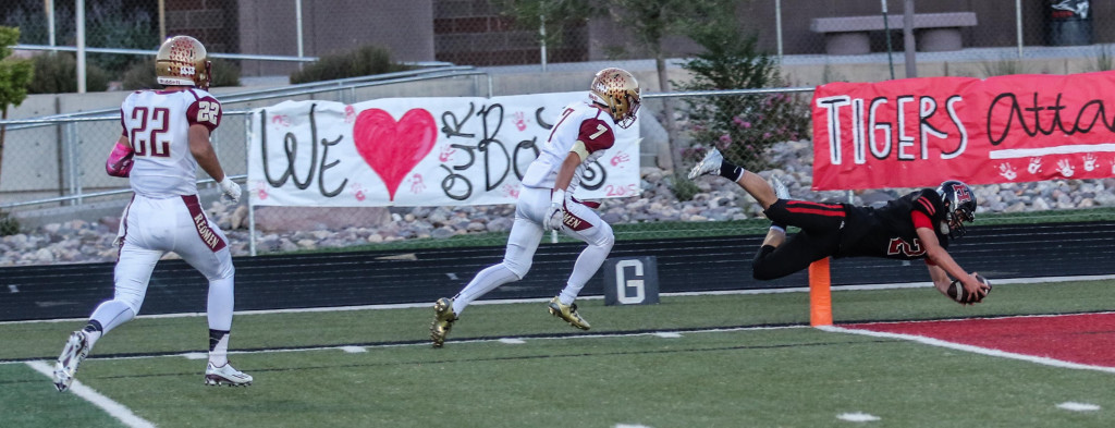 Hurricane's Kyle Williams (2) in for 6, Hurricane vs. Cedar, St. Hurricane, Utah, Oct. 2, 2015, | Photo by Kevin Luthy, St. George News