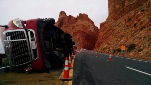 Semitruck carrying 44,500 pounds of pizza dough and flour crashes on U.S. 89 near Page, Arizona, Oct. 29, 2015 | Photo courtesy of Arizona Department of Public Safety, St. George News