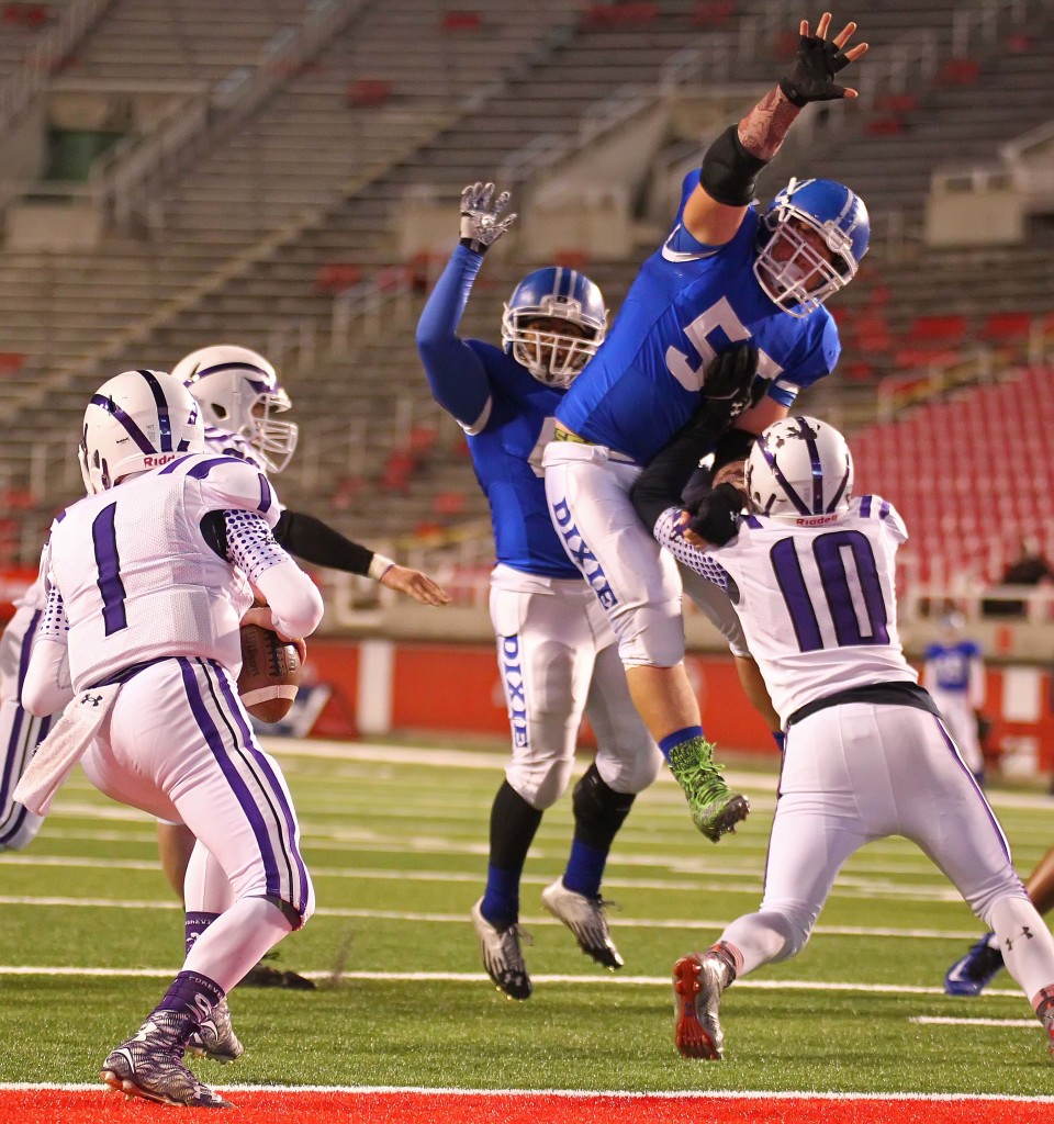 Dixie's Jeff Martinez (55), Dixie vs. Tooele, 3AA Football Semifinals, Salt Lake City, Utah, Nov. 13th, 2015, | Photo by Robert Hoppie, ASPpix.com, St. George News