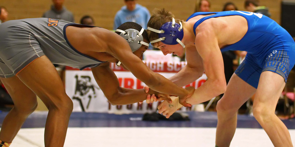 Dixie's Hobbs Nyberg wrestles at 138 lbs. Pine View Wrestling Invitational, St. George, Utah, Jan. 23, 2016, | Photo by Robert Hoppie, ASPpix.com, St. George News