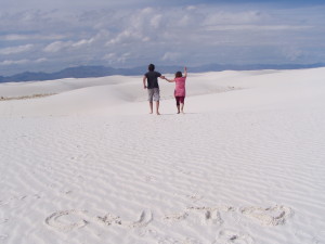 Caden and Jerika Scott at White Sands, New Mexico, date not specified | Photo courtesy Jerika and Caden Scott, St. George News 