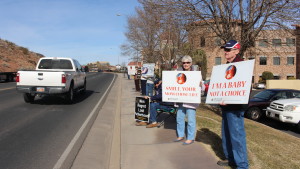 Protesters gather in front of the St. George, Utah Planned Parenthood offices on the 43rd anniversary of Roe v. Wade on Jan. 22, 2016. | Photo by Leanna Bergeron, St. George News