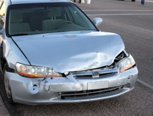 A woman was arrested for DUI Wednesday after hitting another car at Sunset Boulevard and Lava Flow Drive, Santa Clara, Utah, Jan. 20, 2016 | Photo by Ric Wayman, St. George News