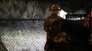 Fire crews from the St. George Fire Department responding to a small brush fire by Sunset Elementary, St. George, Utah, Jan. 29, 2016 | Photo by Mori Kessler, St. George News