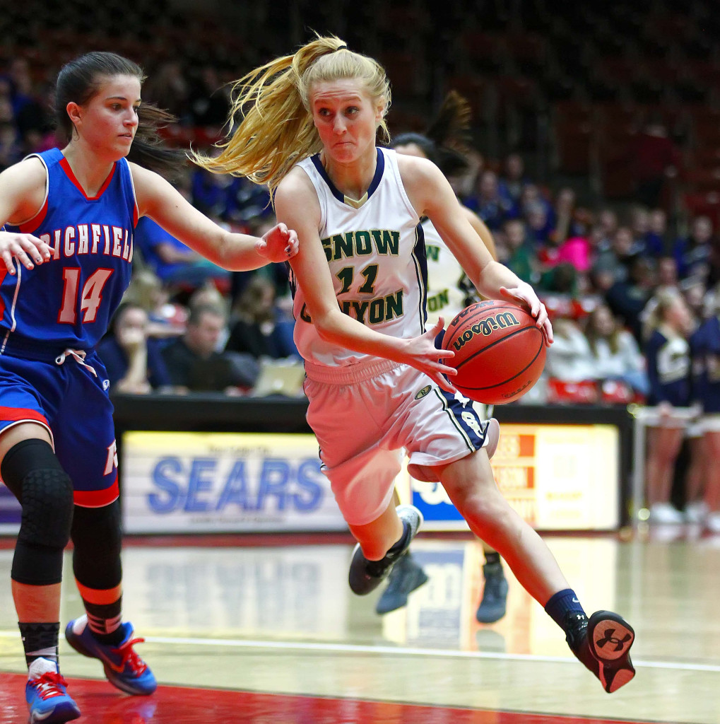 Snow Canyon's Nikenna Durante (11), Snow Canyon vs. Richfield, 3A State Basketball Tournament, Girls Basketball, Cedar City, Utah, Feb. 25, 2016, | Photo by Robert Hoppie, ASPpix.com, St. George News