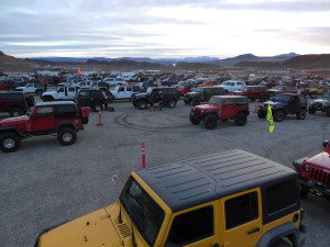 Four-wheel-drive vehicles line up for trails during the Winter 4x4 Jamboree, Hurricane, Utah, Jan. 22, 2016 | Photo courtesy of Desert RATS, St. George News