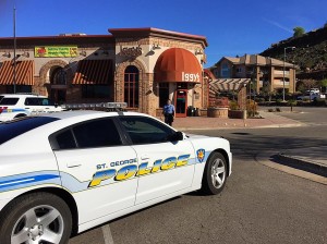 Officers responded to a burglary at Iggy's restaurant at 148 S. 1470 East St. George, Utah, March 10, 2016 | Photo by Kimberly Scott, St. George News 