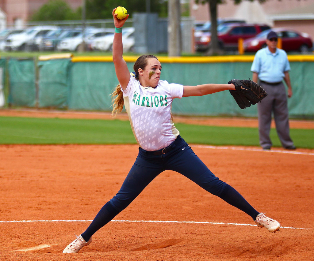 Snow Canyon's Heather Prestwich (33), Snow Canyon vs. Pine View, Softball, St. George, Utah, Apr. 26, 2016, | Photo by Robert Hoppie, ASPpix.com, St. George News