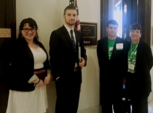 Sarah Cloud, far right, visits with Sen. Mike Lee's staff members at the Arthritis Foundation Advocacy Summit in Washington, D. C., March 15, 2016 | Photo courtesy of Sarah Cloud, St. George News 