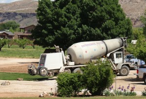 Power was out to about 24 homes in Hurricane Tuesday as a concrete mixer snagged overhead lines. Hurricane, Utah, April 26, 2016 | Photo by Ric Wayman, St. George News