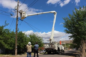 Power was out to about 24 homes in Hurricane Tuesday as a concrete mixer snagged overhead lines. Hurricane, Utah, April 26, 2016 | Photo by Ric Wayman, St. George News