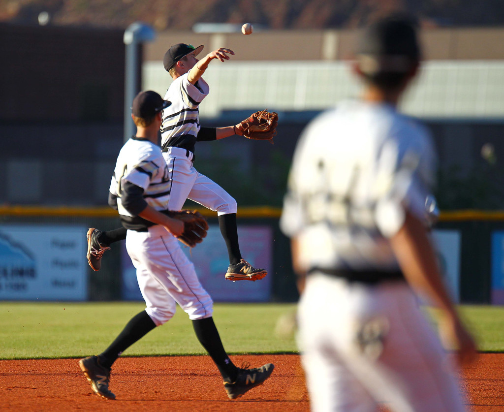 Desert Hills' Trey Allred (1), Desert Hills vs. Pine View, Baseball, May 3, 2016, | Photo by Robert Hoppie, ASPpix.com, St. George News