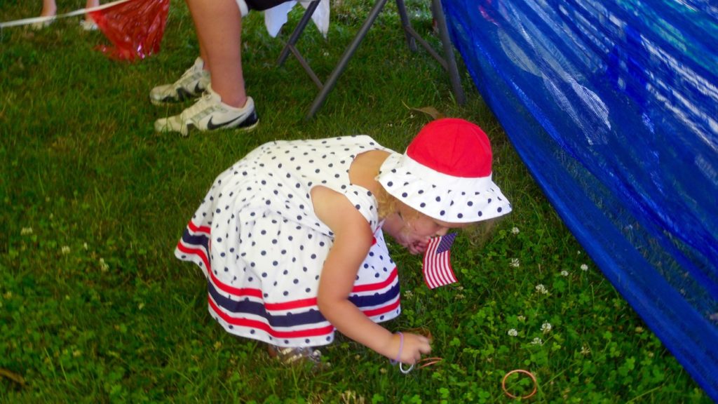 Families gather at Vernon Worthen Park Monday for Independence Day festivities, St. George, Utah, July 4, 2016 | Photo by Julie Applegate, St. George News