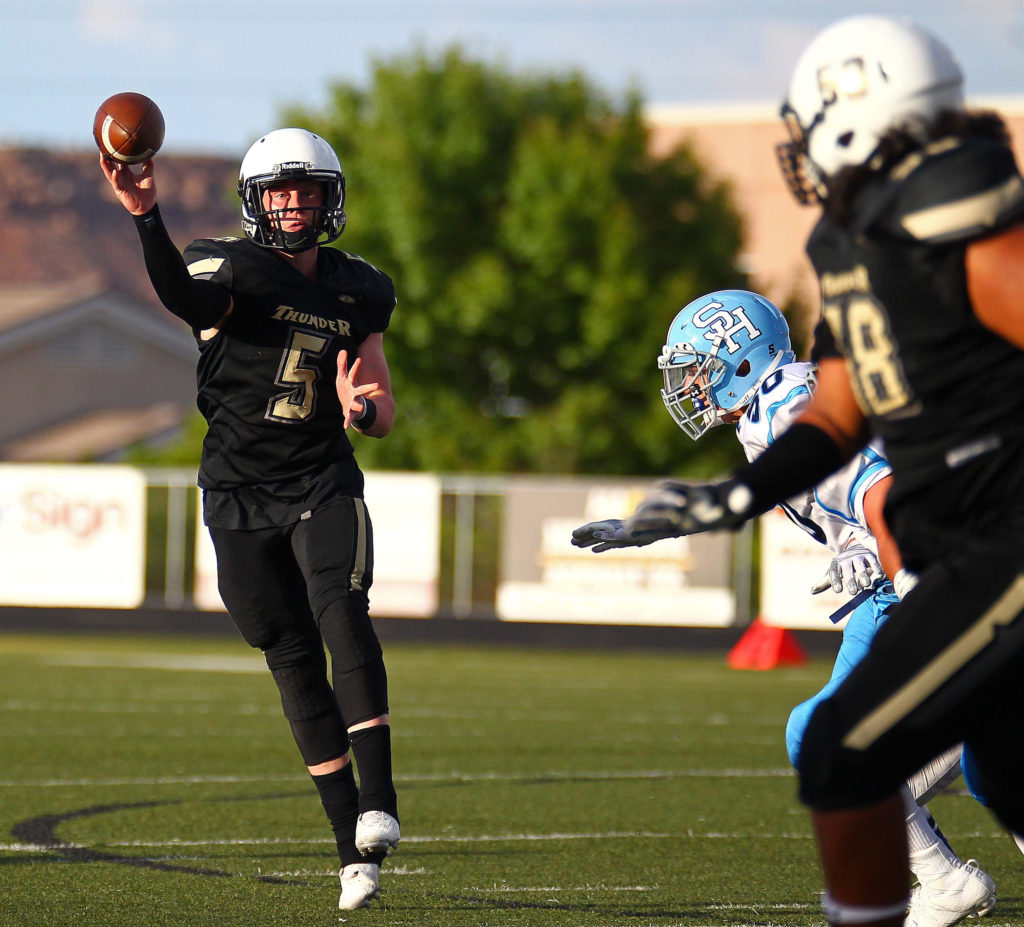 Desert Hills’ Quinn Kiser (5), Desert Hills vs. Salem Hills, Football, St. George, Utah, Aug. 26, 2016, | Photo by Robert Hoppie, ASPpix.com, St. George News