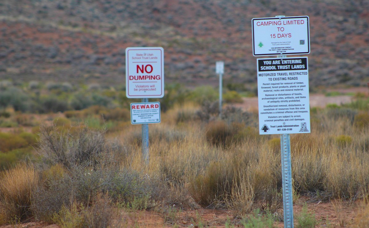 The remote area near 2400 S. 1340 West where a hiker was pinned in between two tightly fitting rocks after falling while hiking Wednesday evening, St. George, Utah, Aug. 31, 2016 | Photo by Cody Blowers, St. George News 