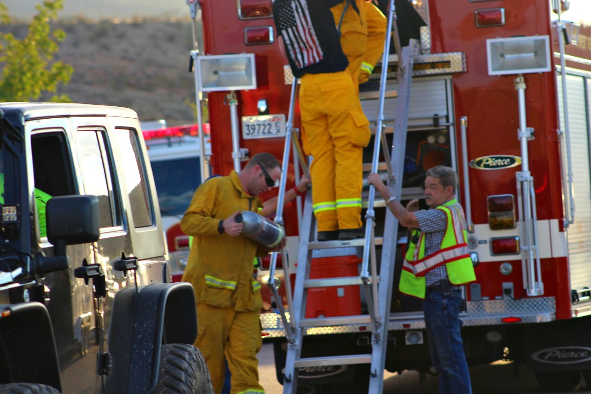 Firefighters from the St. George Fire Department join forces with numerous first responders to rescue a hiker pinned between two rocks in the Tonaquint Terrace area Wednesday evening, St. George, Utah, Aug. 31, 2016 | Photo by Cody Blowers, St. George News 