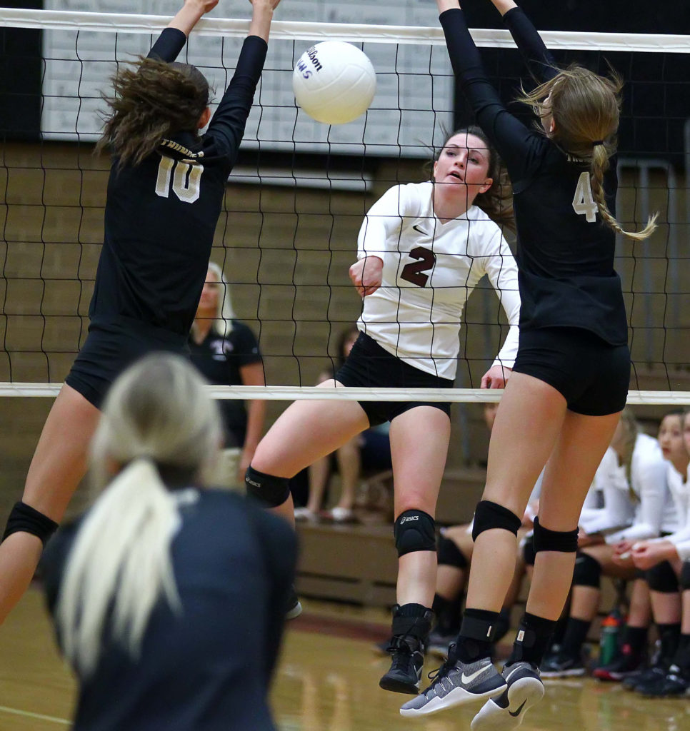 Pine View's Cydnee McGuire (2), Pine View vs. Desert Hills, Volleyball, St. George, Utah, Sept. 27, 2016, | Photo by Robert Hoppie, ASPpix.com, St. George News