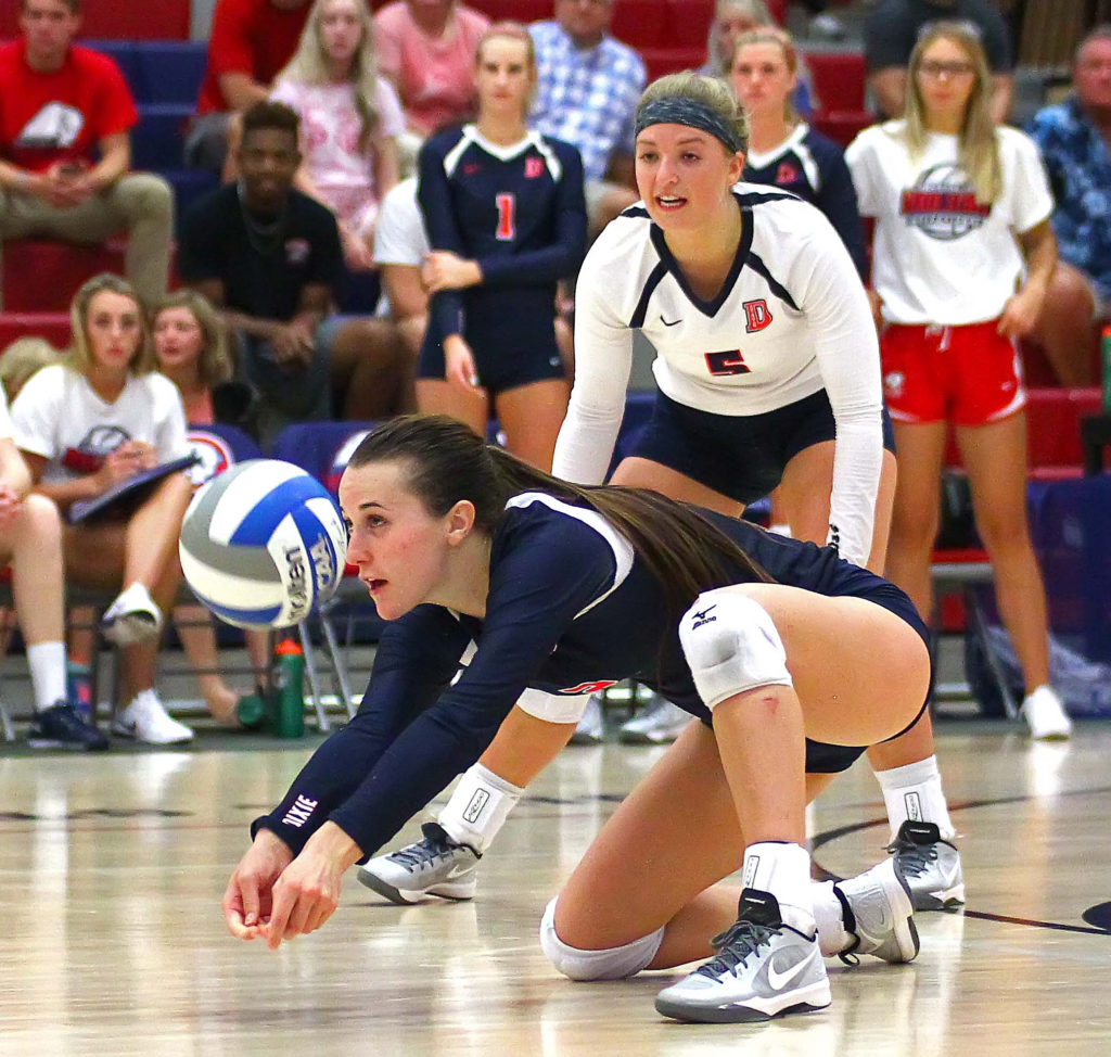 Dixie State's Delayne Daniel (2), Dixie State University vs. Cal State Monterey Bay University, Volleyball, St. George, Utah, Sept. 3, 2016, | Photo by Robert Hoppie, ASPpix.com, St. George News