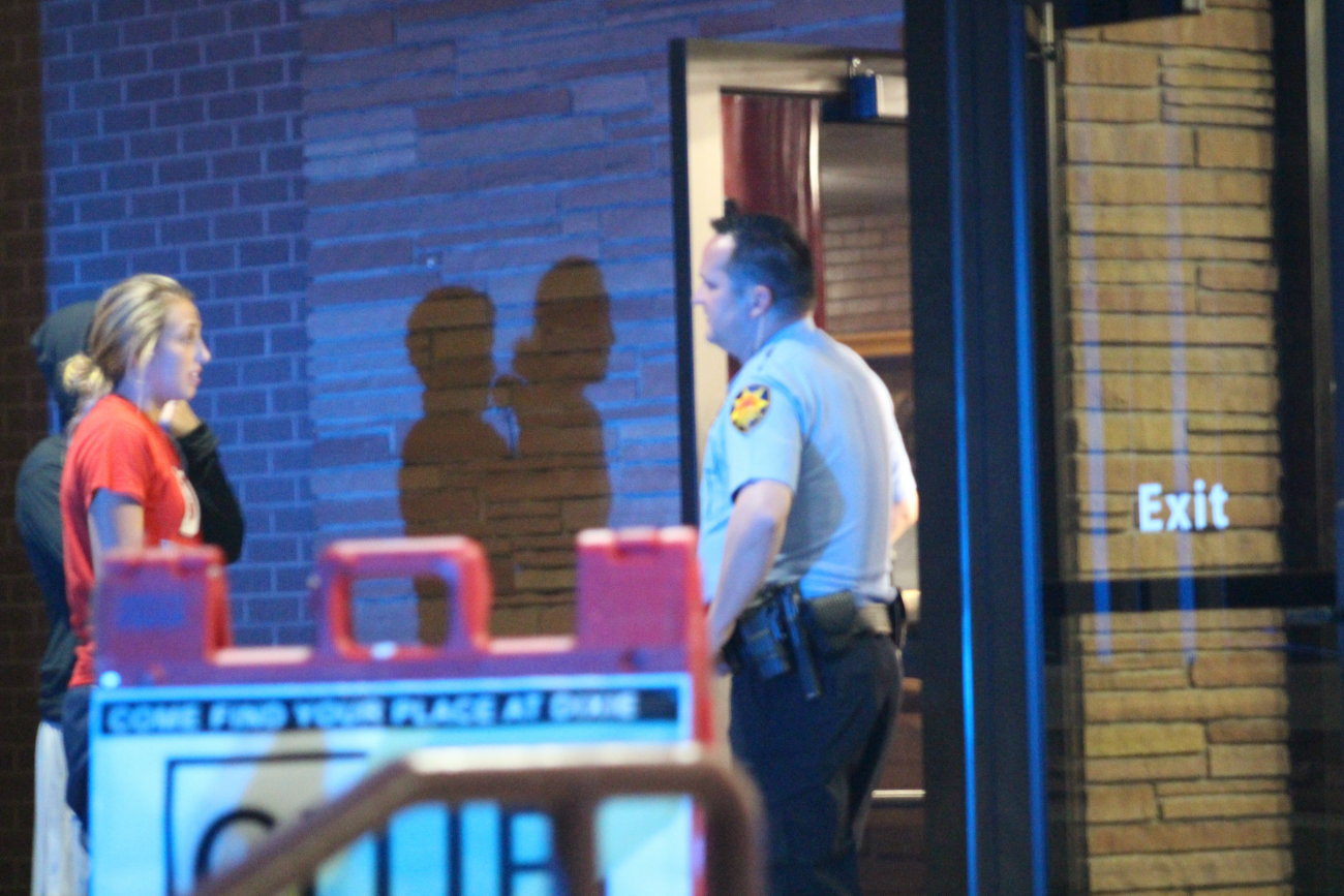 A St. George Police officer aiding in the investigation surrounding the woman's death tells Dixie State students that the Student Activity Center is closed for the evening due to the investigation, St. George, Utah, Sept. 6, 2016 | Photo by Mori Kessler, St. George News