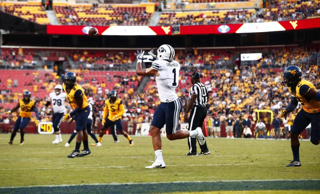 Moroni Laulu-Pututau catches a fourth quarter touchdown pass, BYU vs. West Virginia, Landover, Md., Sept. 24, 2016 | Photo by BYU Photo