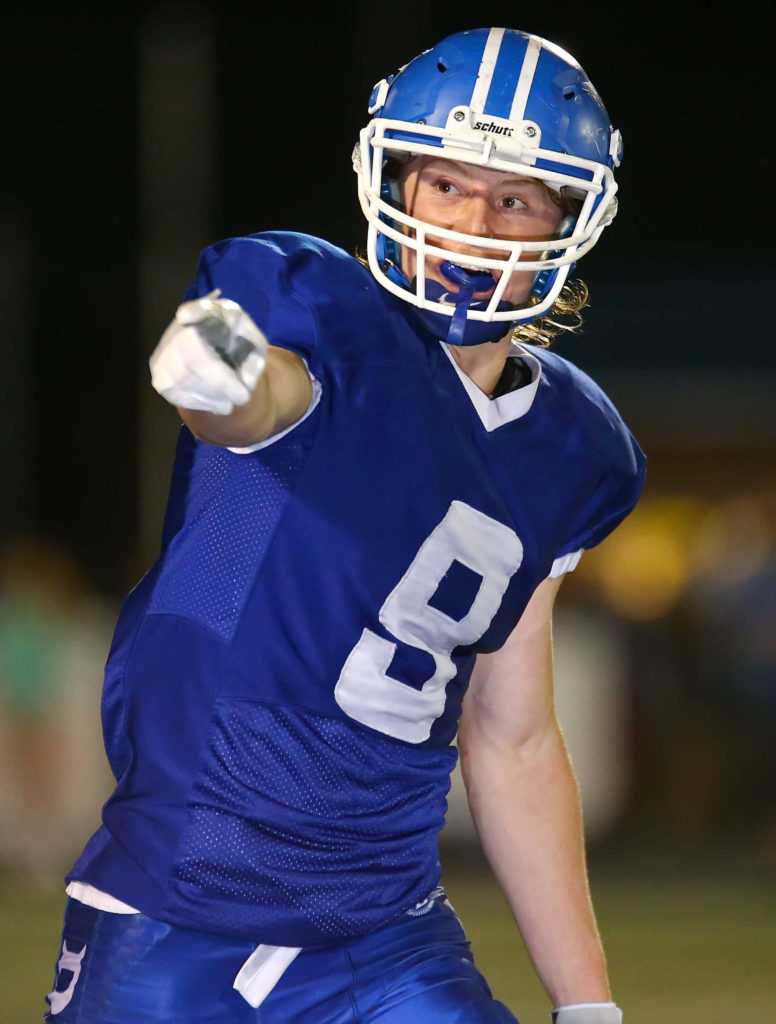 Dixie's Hobbs Nyberg (9), Dixie vs. Desert Hills, Football, St. George, Utah, Sept. 30, 2016, | Photo by Robert Hoppie, ASPpix.com, St. George News