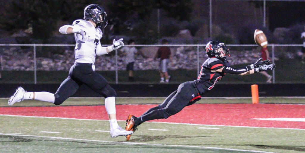 Pine View's Dylan Hendrickson (7), Hurricane vs. Pine View , Football, St. George, Utah, Sep. 30, 2016, | Photo by Kevin Luthy, St. George News