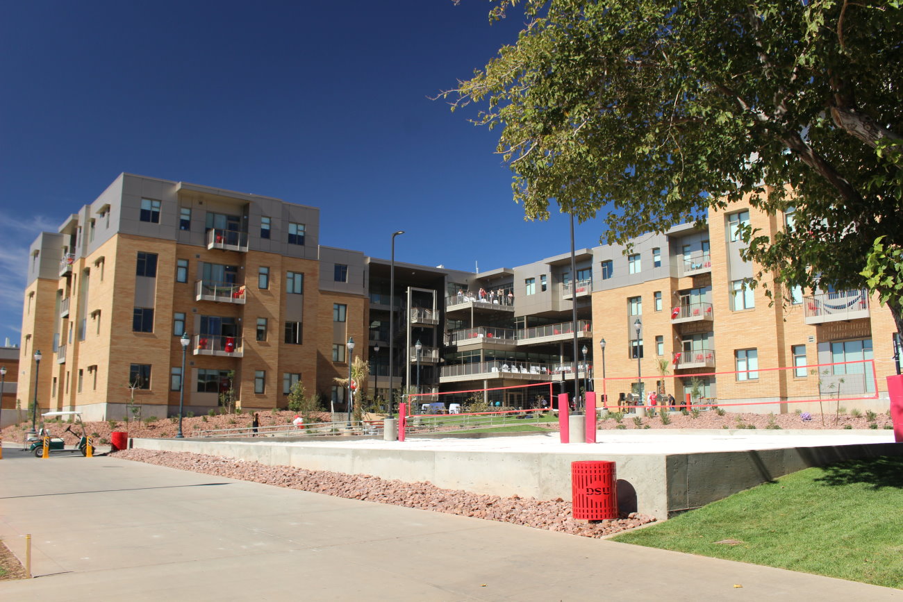 The new Campus View Suites at Dixie State University. The new on-campus 352-bed student-housing complex filled with residents in late August, St. George, Utah, Oct. 19, 2016 | Photo by Mori Kessler, St. George News