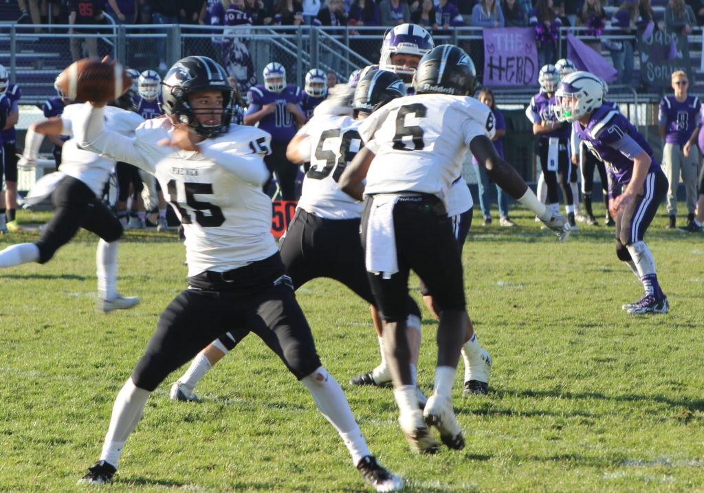 Ryan Javines (15), Pine View at Tooele, Tooele, Utah, Nov. 4, 2016 | Photo by AJ Griffin, St. George News