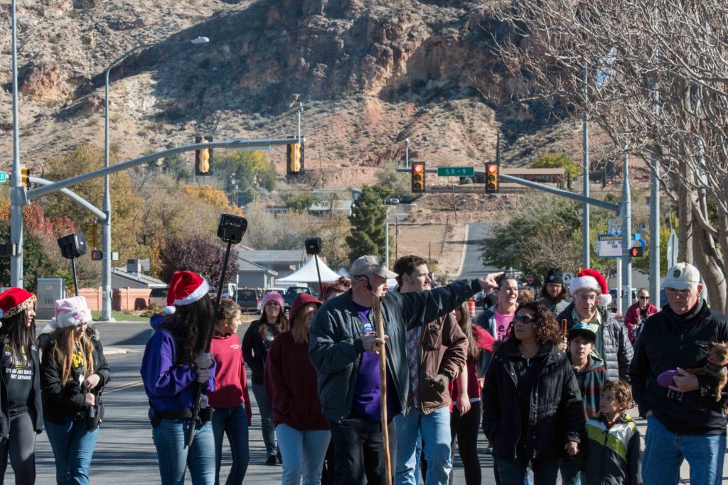 Mayor's Walk at "Winter Fest," LaVerkin, Utah, Dec. 3, 2016 | Photo by and courtesy of Jim Lillywhite, St. George News