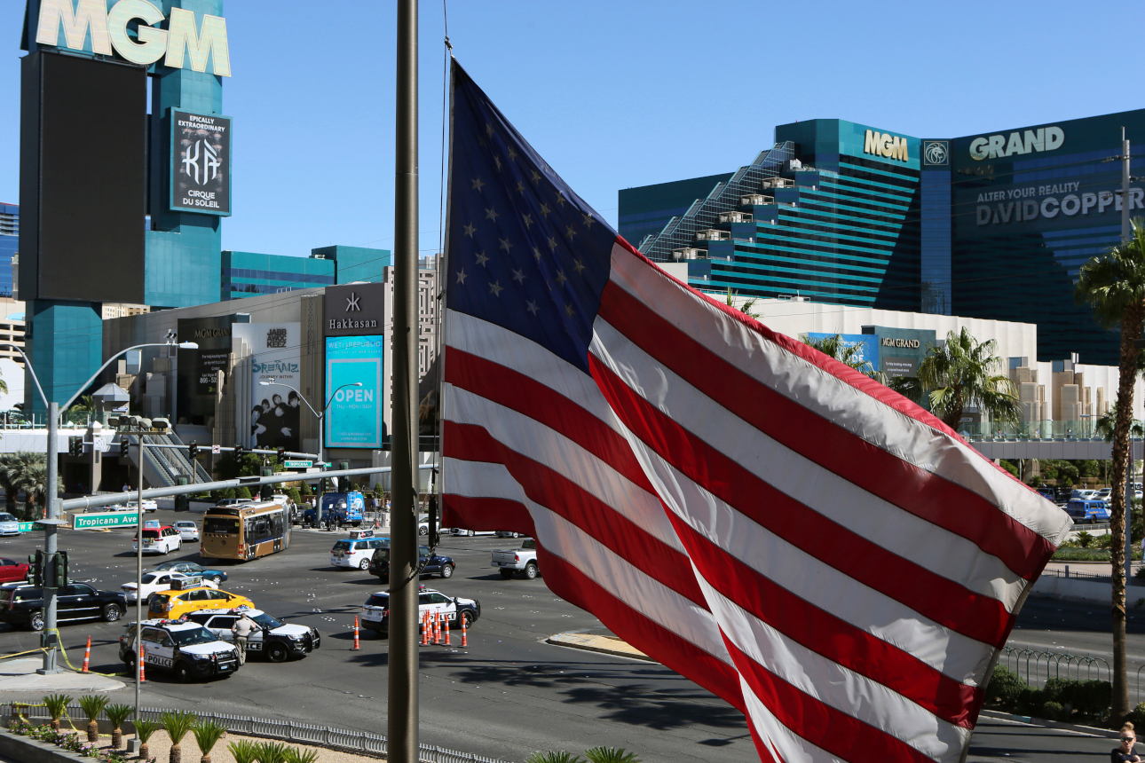 Survivors encouraged to apply for compensation, seek resources as Las Vegas shooting ...1290 x 860