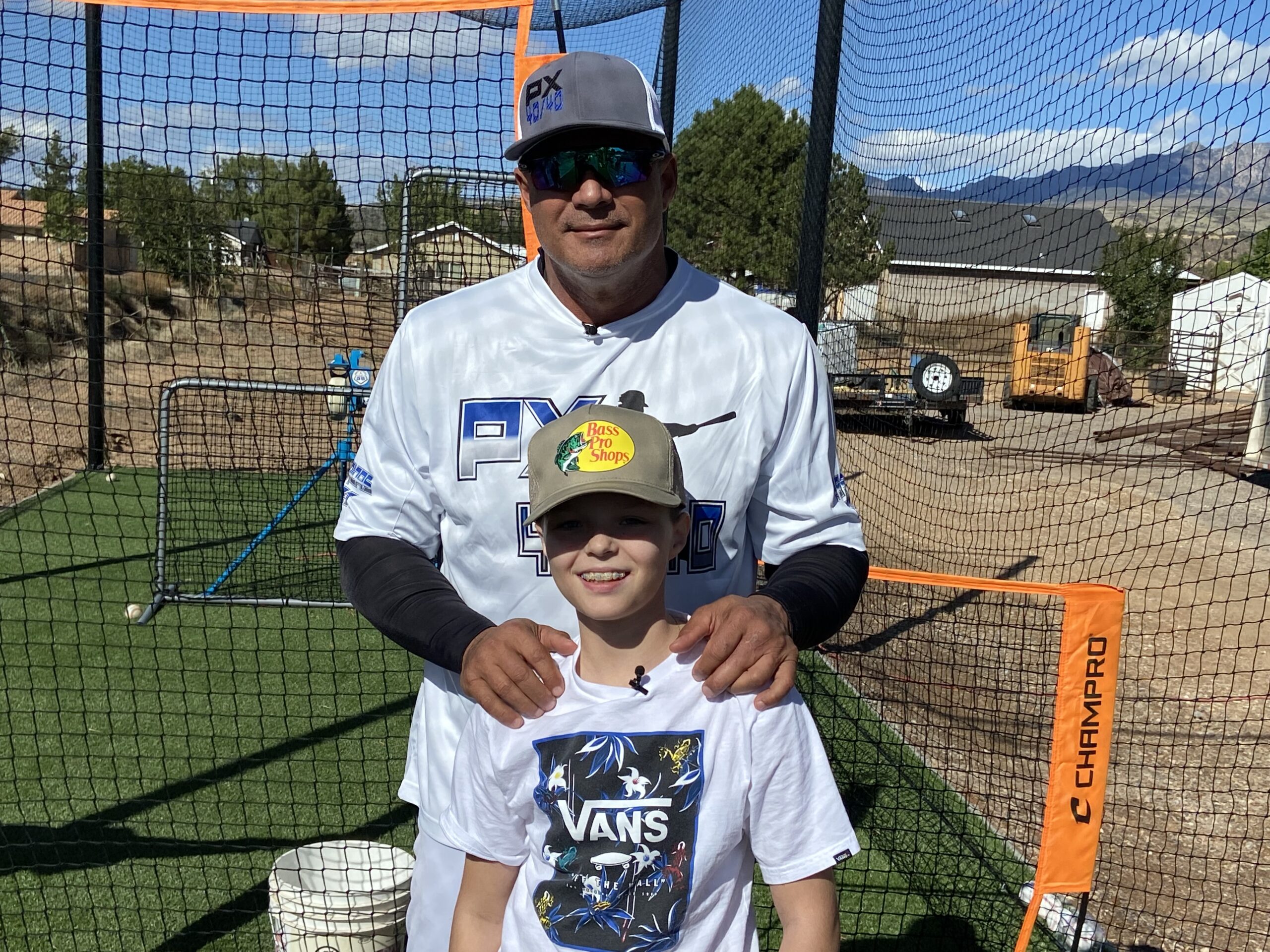 12-year-old cancer survivor gets wish granted, takes batting practice with  All-Star Jose Canseco – Cedar City News