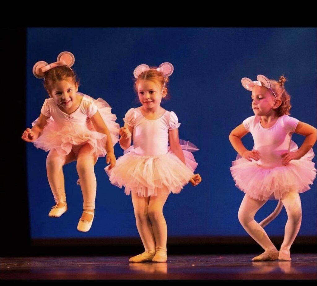 Members of Dixie Arts Conservatory perform on stage, Location and Date unspecified, Photo courtesy of Maria Vaccaro, St. George News