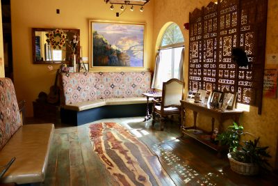 The entryway at Balcony One restaurant features a Santa Fe feel, Virgin, Utah, September 28, 2022 | Photo by Jessi Bang, St. George News