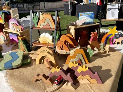 A booth for Roots of Wonder Designs is seen at a local market, location and date unspecified | Photo courtesy of Kelly Simmons, St. George News